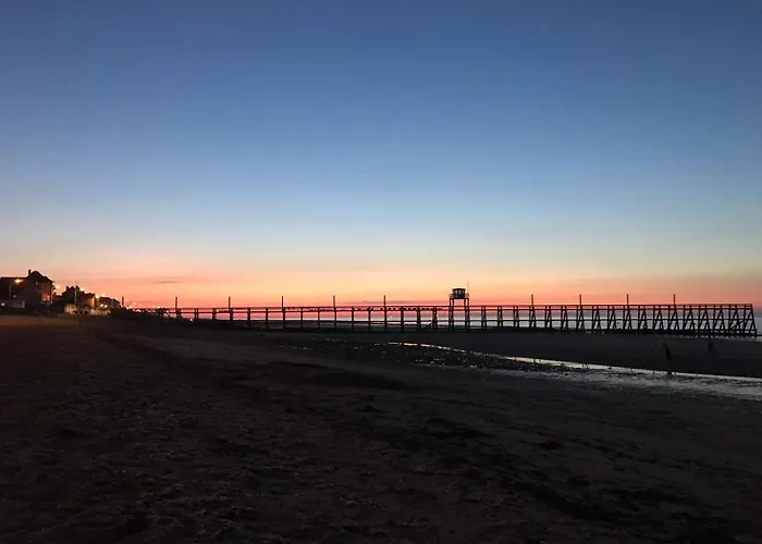 Maison Moderne Et Spacieuse Pres De La בית נופש *