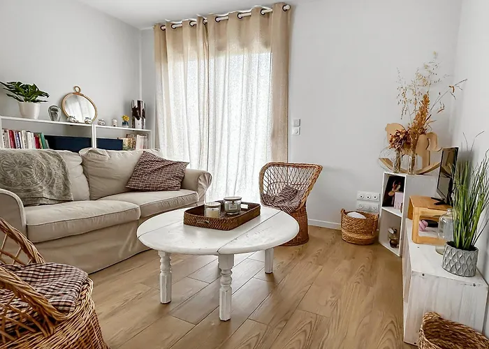 Maison Moderne Et Spacieuse Pres De La * לוק-סור-מר