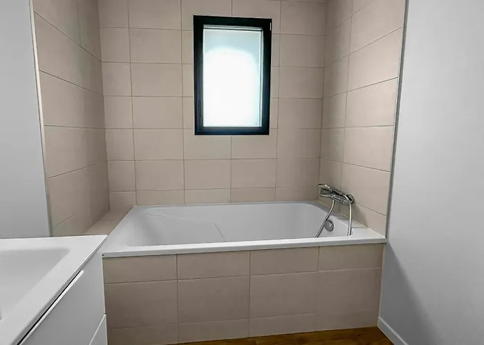 בית נופש Maison Moderne Et Spacieuse Pres De La