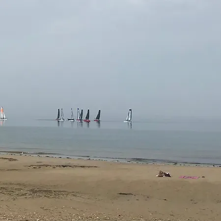 Maison Moderne Et Spacieuse Pres De La * Luc-sur-Mer