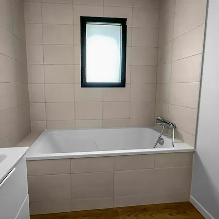 Дом отдыха Le Clos De Luc - 3 Chambres - Jardin - Plage A 5 Min