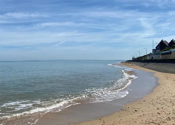 Maison Moderne Et Spacieuse Pres De La Luc-sur-Mer